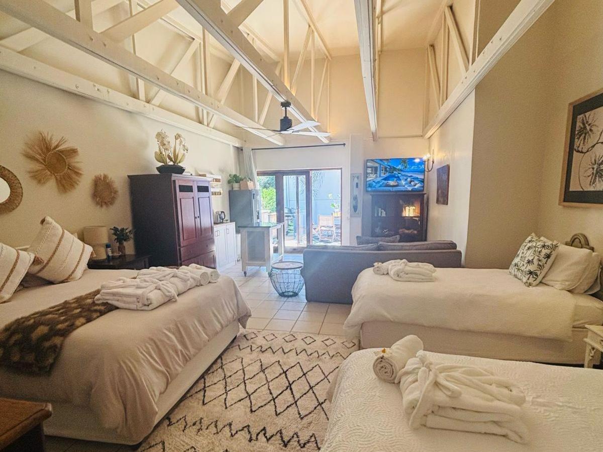 Bliss In The Bay Guesthouse Plettenberg Bay Bilik gambar