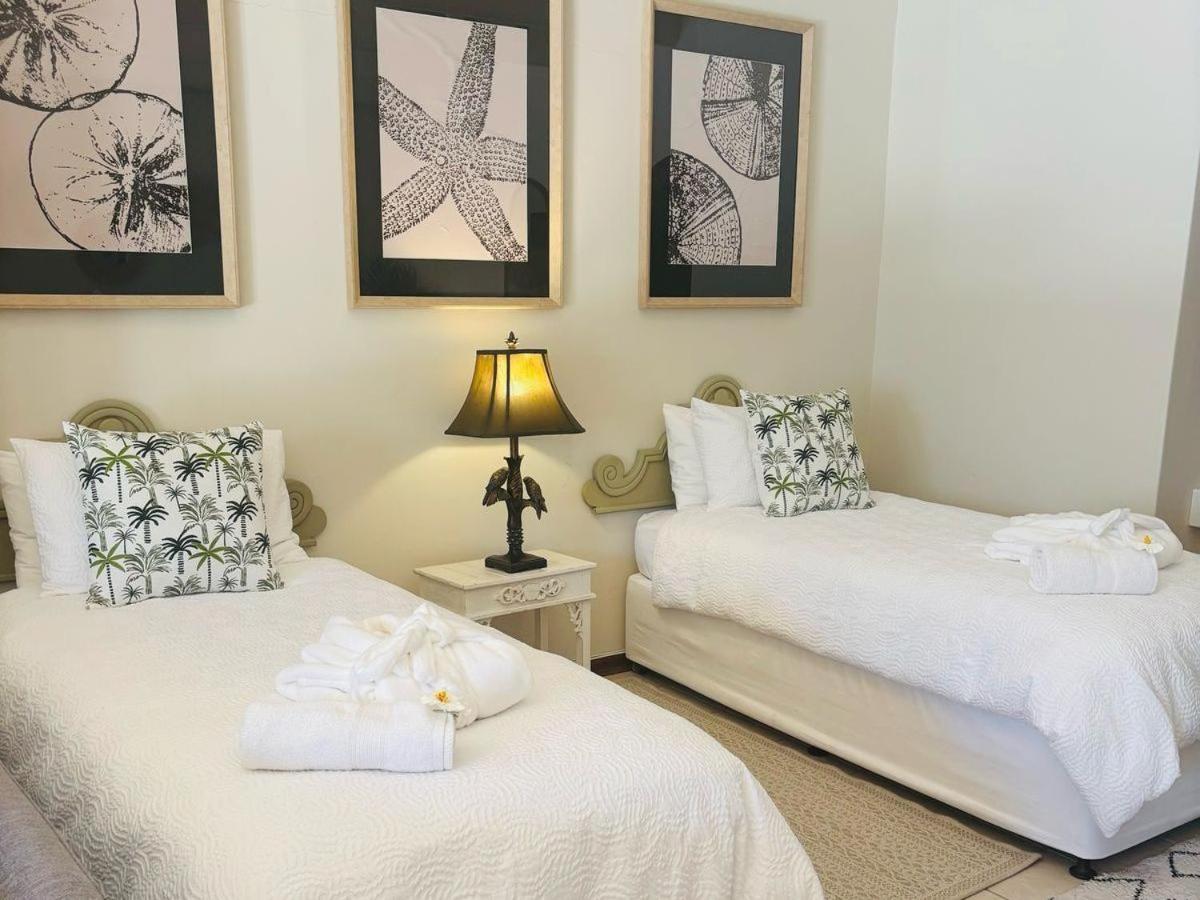 Bliss In The Bay Guesthouse Plettenberg Bay Bilik gambar